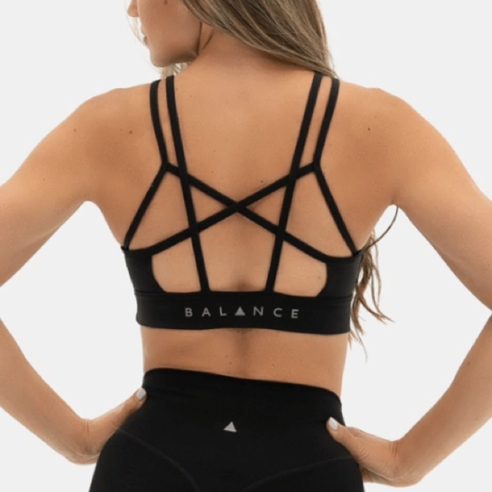 Balance Athletica unity bra High Neck Sports bra